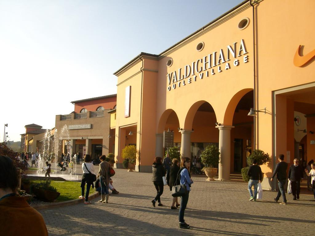 La Poventa Wi-Fi E Parcheggio In Centro Villa Tuoro sul Trasimeno Eksteriør bilde